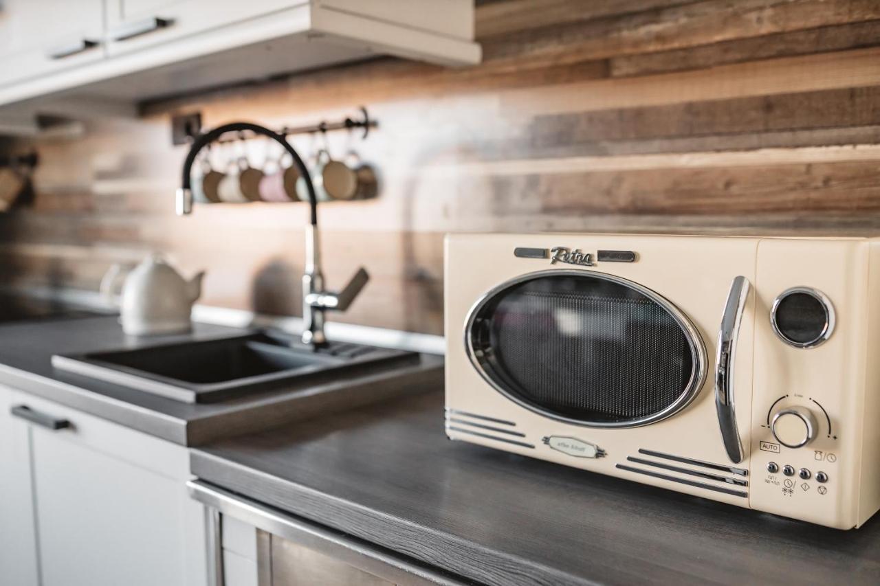 Drive Caffe Apartments Trzin المظهر الخارجي الصورة