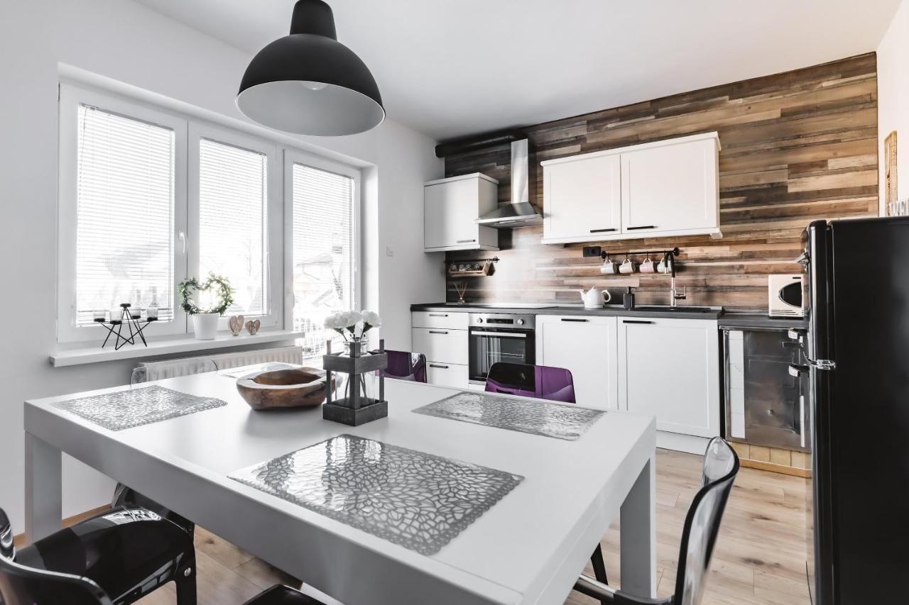 Drive Caffe Apartments Trzin المظهر الخارجي الصورة