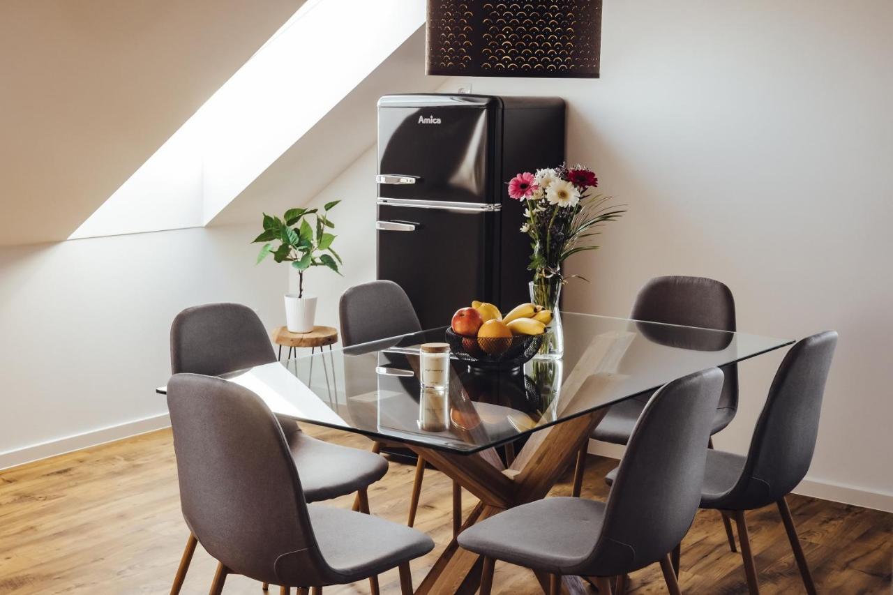 Drive Caffe Apartments Trzin المظهر الخارجي الصورة